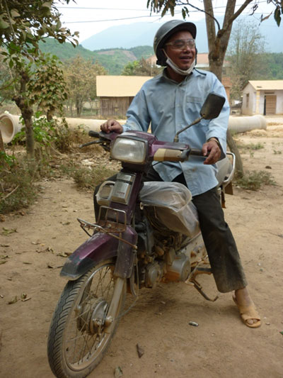 យុវជន Mau Van Phi-មោទនភាពរបស់ជនរួមជាតិ Raglay